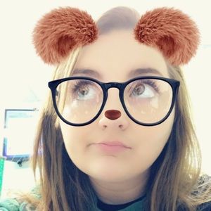 Meet your Posher, Brittney